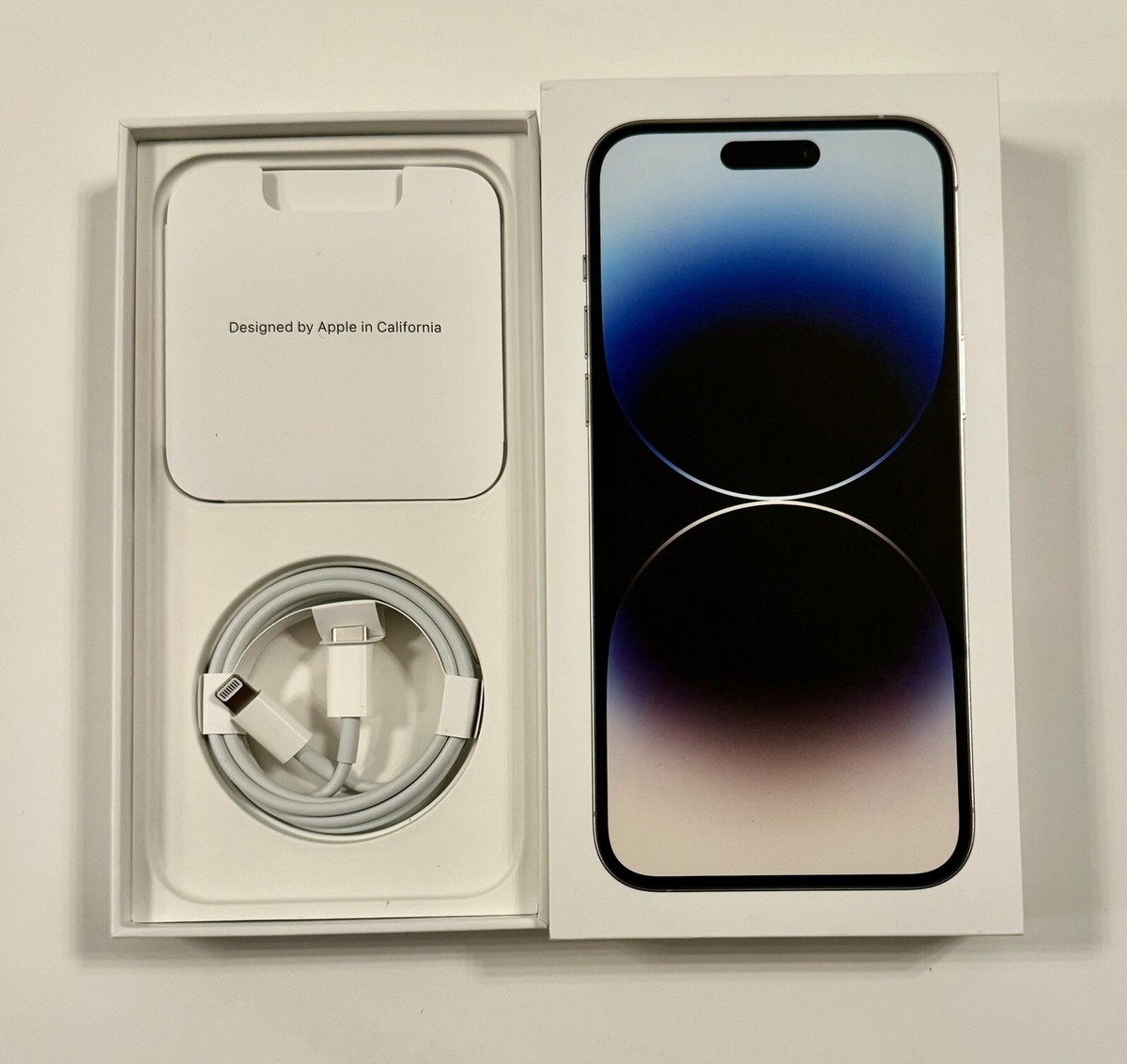 iPhone 14 pro Max - 256GB view 4