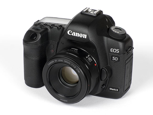 Canon Eos 6D DSLR Camera + 50MM F/1.8 Stm Lens - STS
